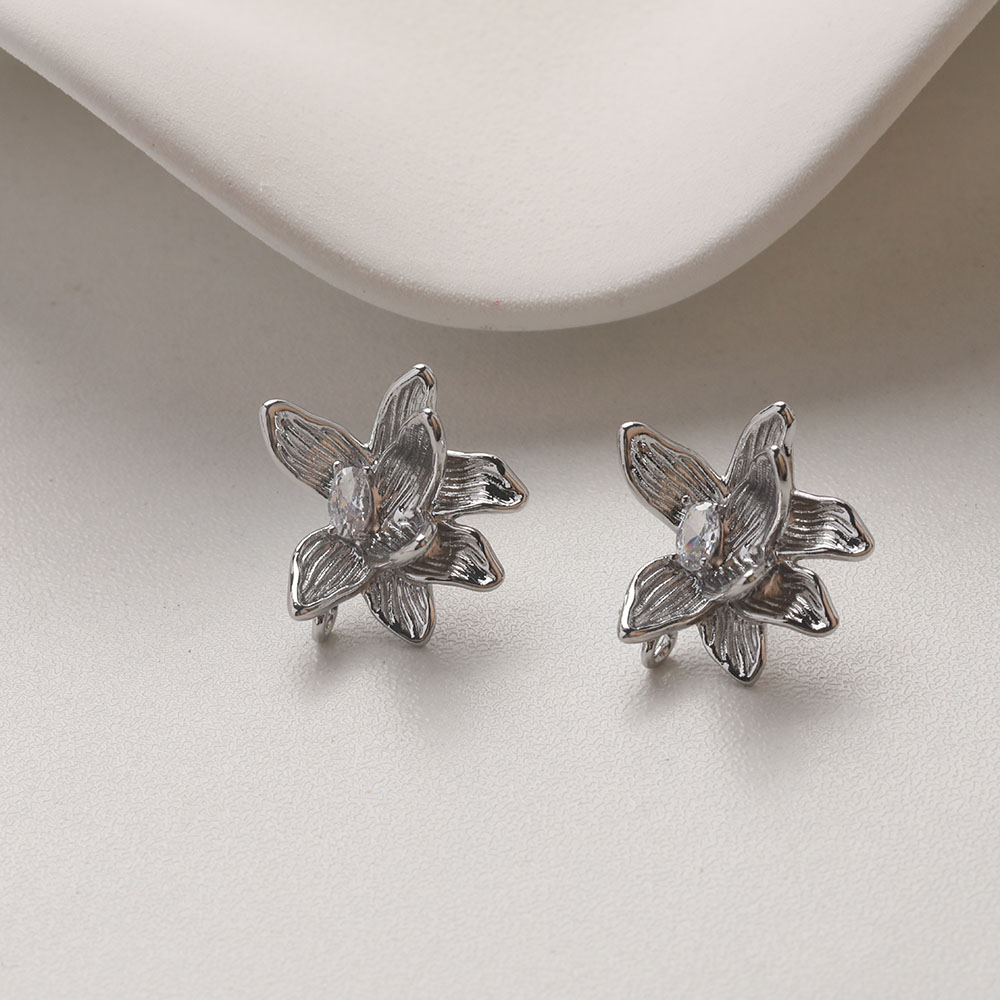 4PCS Dainty Flower Ear Studs E - Flower Supplies avaliação e preço